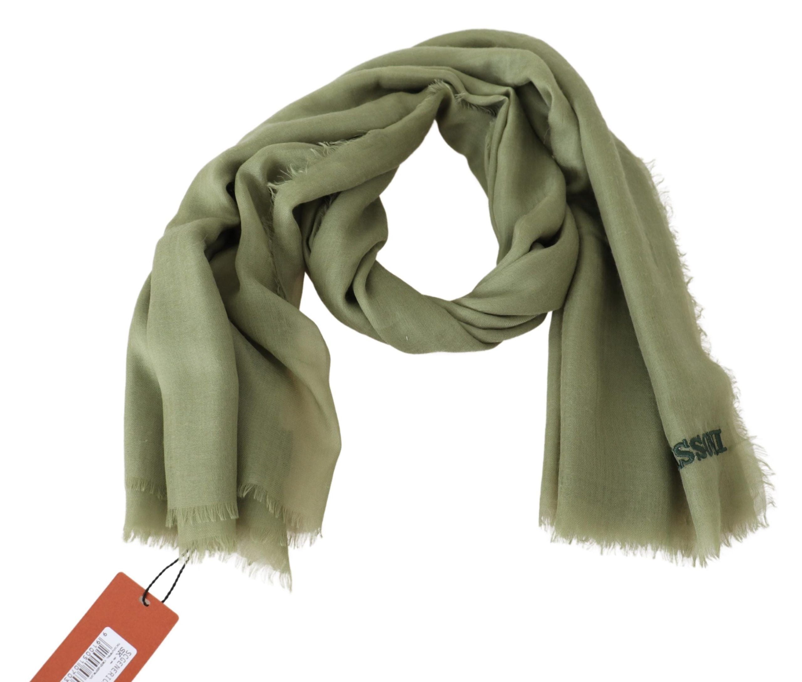 Elegant Cashmere Fringed Scarf