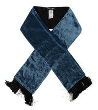 Elegant Silk Men's Scarf in Regal Blue