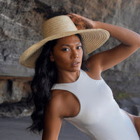 RIANNA Palm Straw Hats in Natural Beige